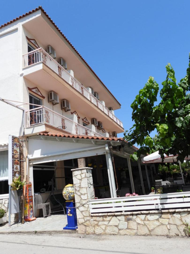 Panorama Hotel - Restaurant Диакопто Екстериор снимка