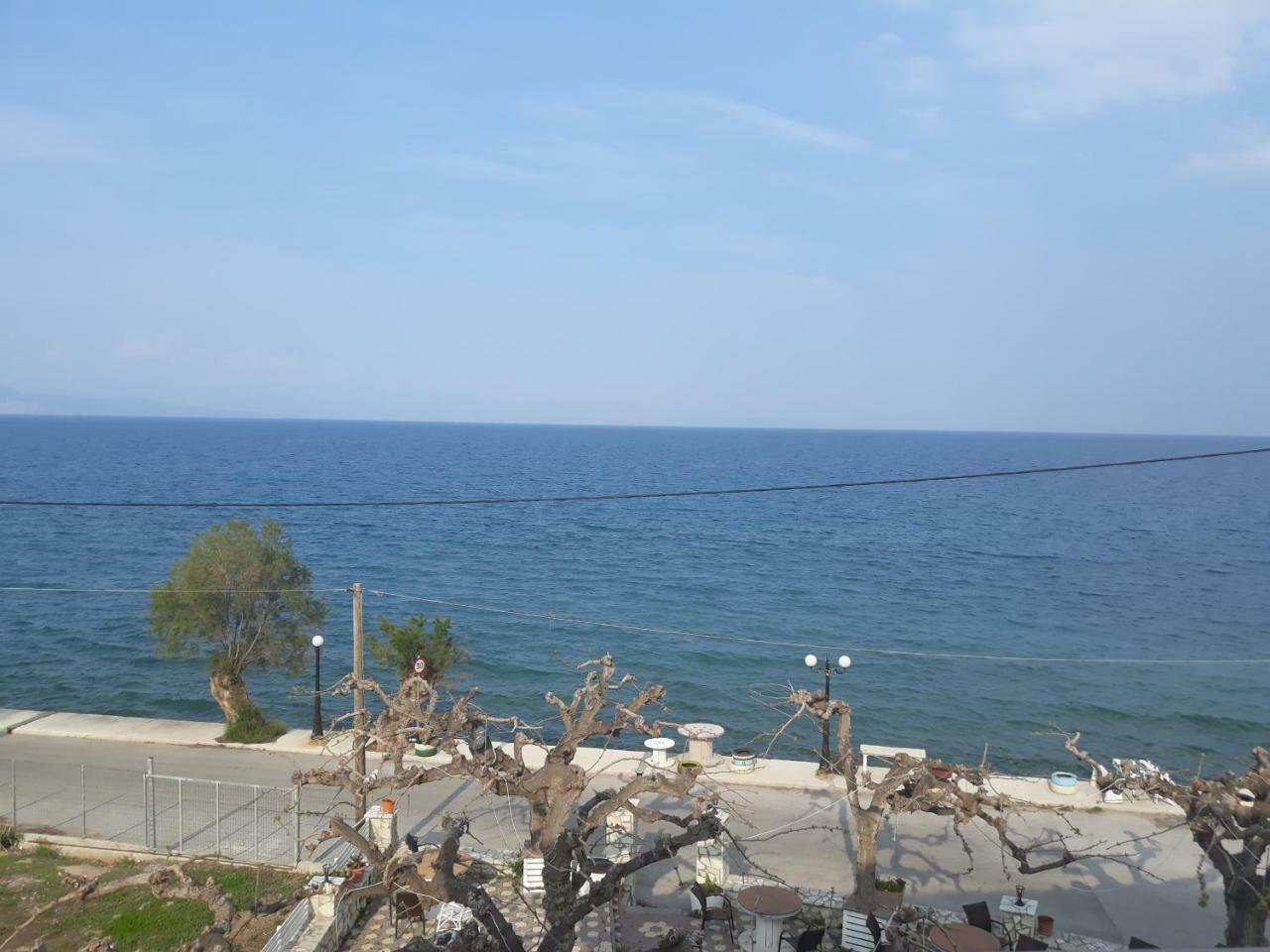 Panorama Hotel - Restaurant Диакопто Екстериор снимка